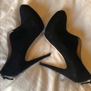 Miu Miu booties with front dip 5-6” heal